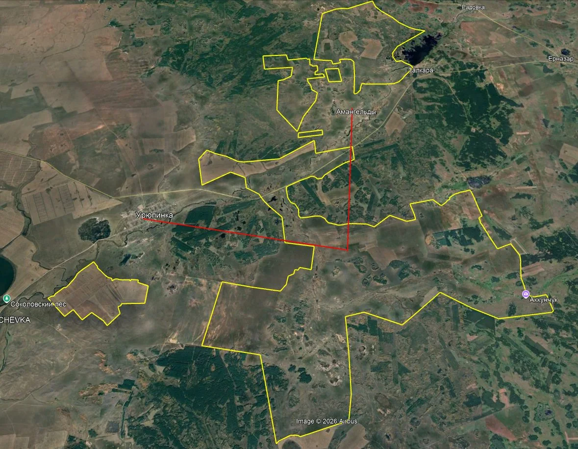 Спутниковый снимок участка Altyn Farm с обозначенными границами землепользования рядом с селами Урюпинка и Амангельды